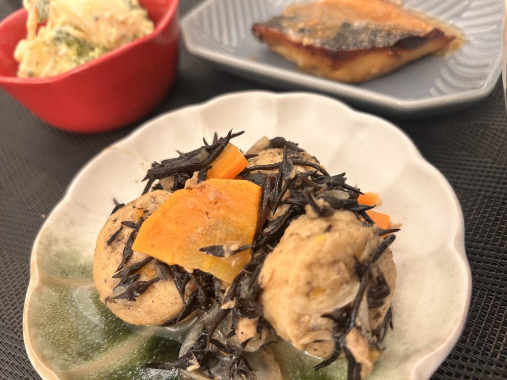 ツクリオ_がんもとひじきの煮物