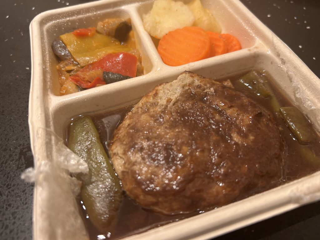 デリピックス_ハンバーグ分厚い
