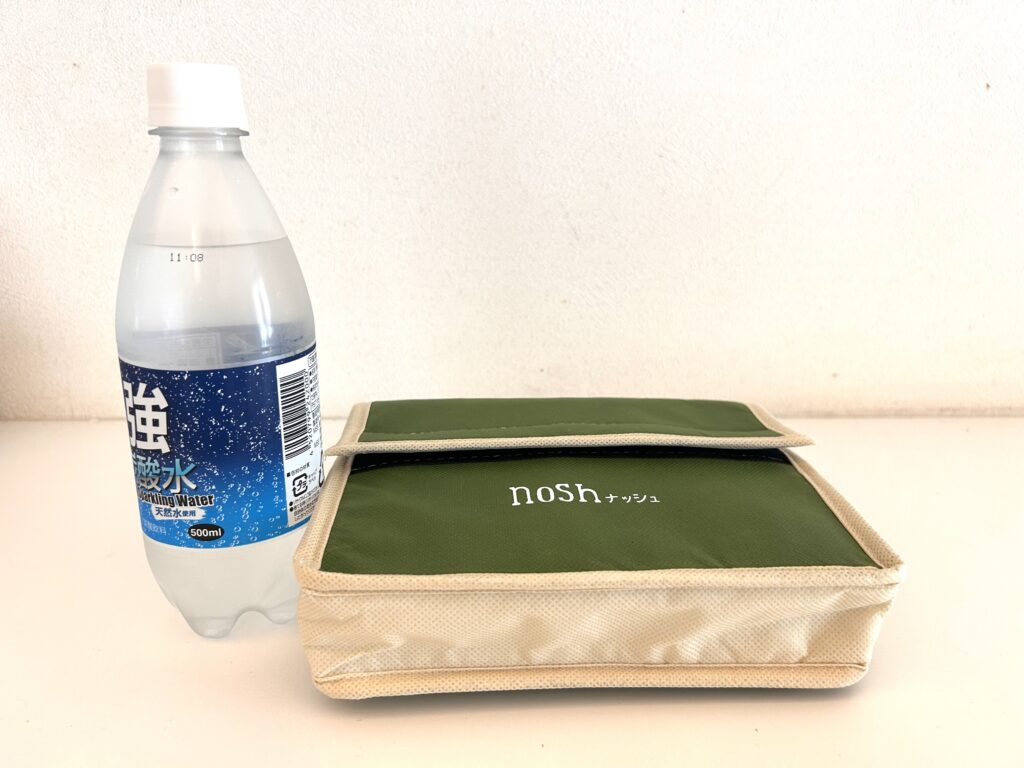 ナッシュ_保冷バッグ1食分ぴったり